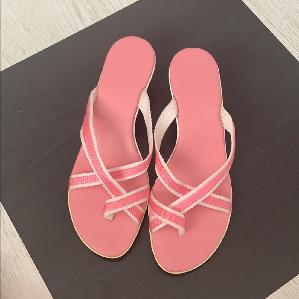 Unworn HOGAN  Pink sandals, kitten heel, Dust bag.